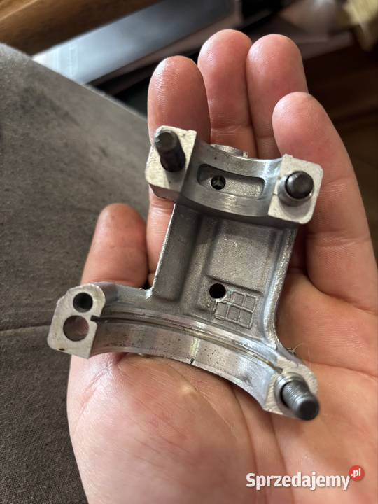 Sprzedam głowicę Yzf 250 i crf250 Opatów sprzedam