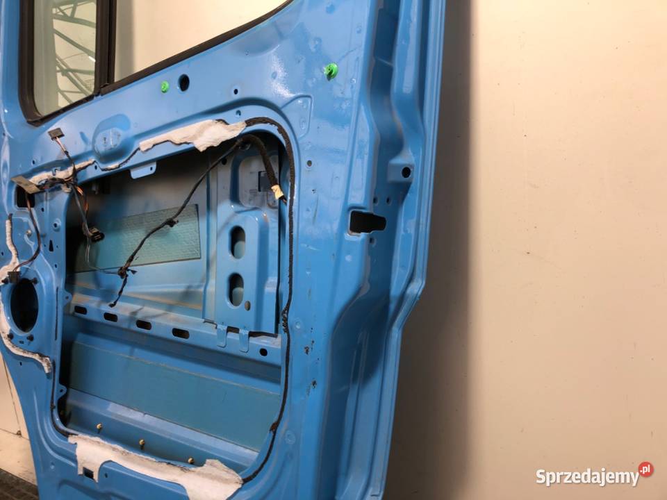 DRZWI PRAWY PRZÓD VW CRAFTER 30 50 Hatchback