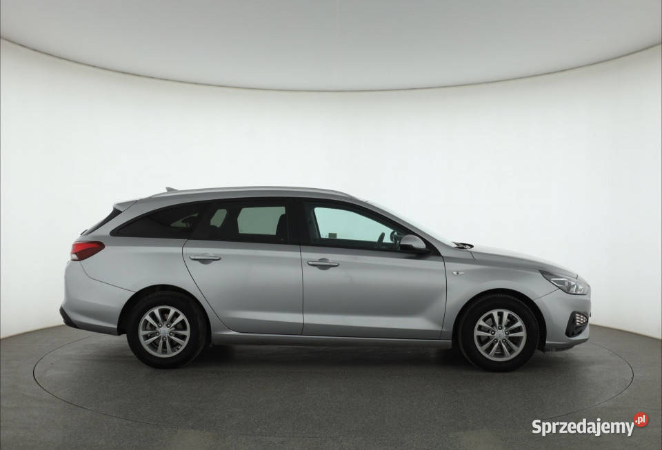 Hyundai i30 10 TGDI sprzedam