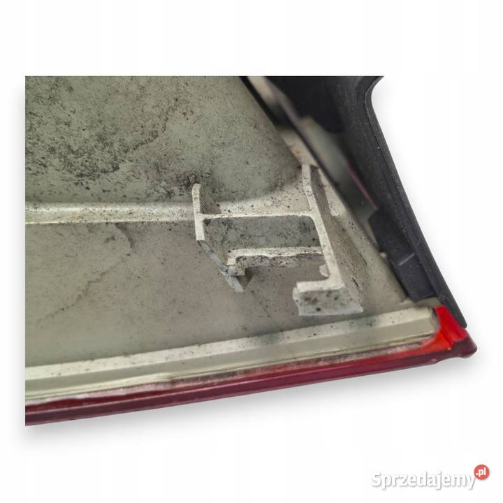 LAMPA PRAWA Volvo V70 III XC70 20072013 tylna Lampy tylne Chełm sprzedam