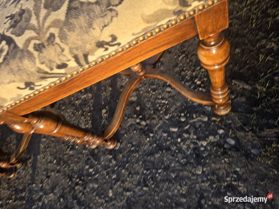 Krzesła stare 4 sztuki stan Koziniec