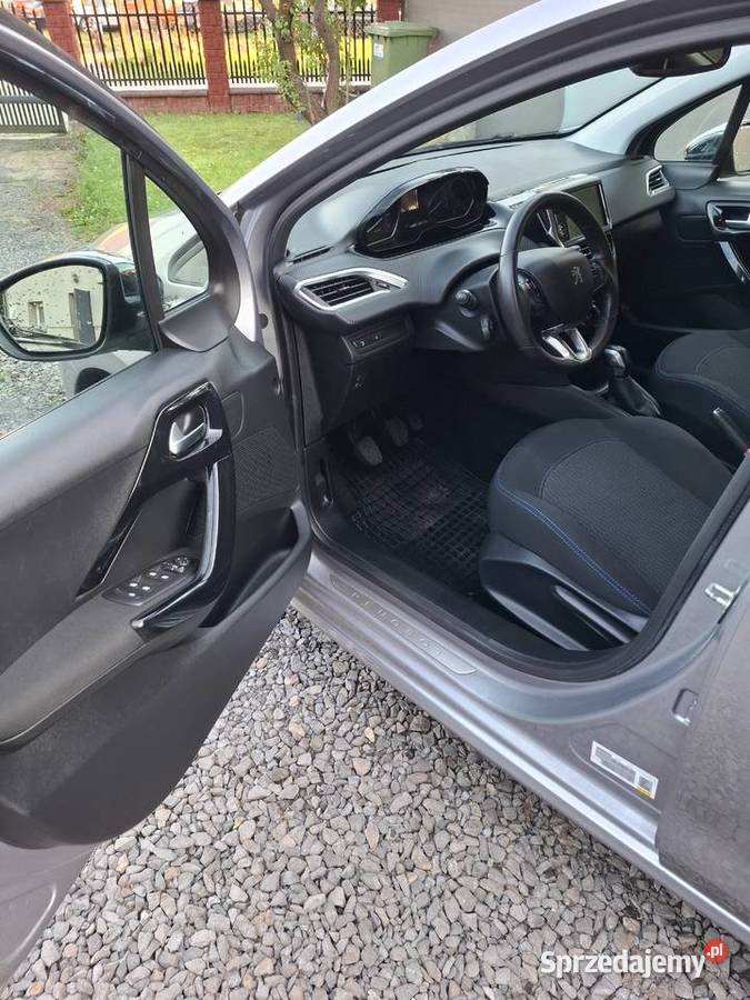 Peugeot 208 12b Samochody osobowe świętokrzyskie Jaworznia sprzedam