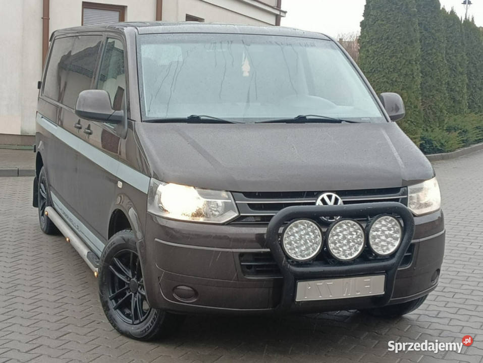 Volkswagen Caravelle Volkswagen lakier metallic Zwoleń