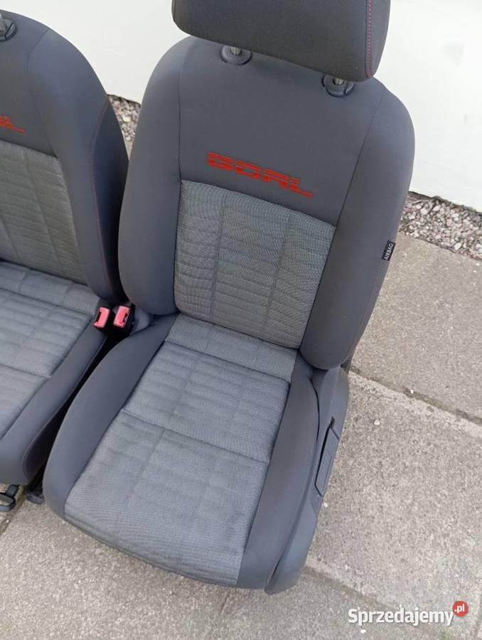 VW GOLF V komplet foteli GOAL pomorskie