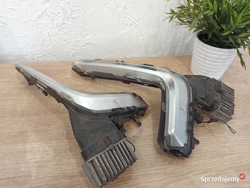 Lampy Dzienne LED Ford Mondeo MK5 L14