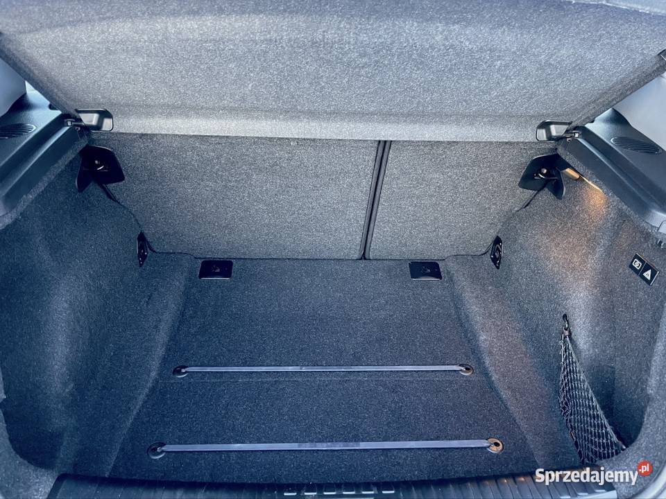 BMW 1 16 benzyna zimowe koła 96 Przebieg centralny zamek Zamość