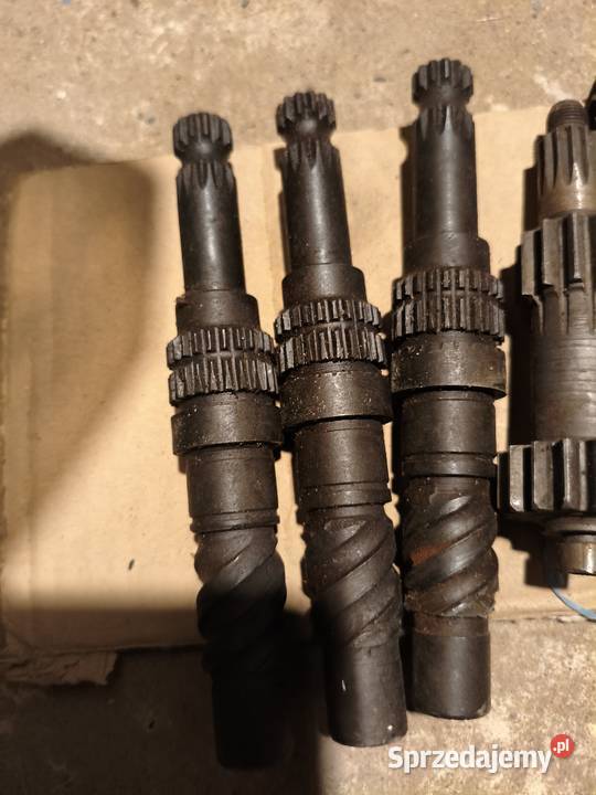 Element skrzyni Delta Karpaty Riga 50 NOWY długi