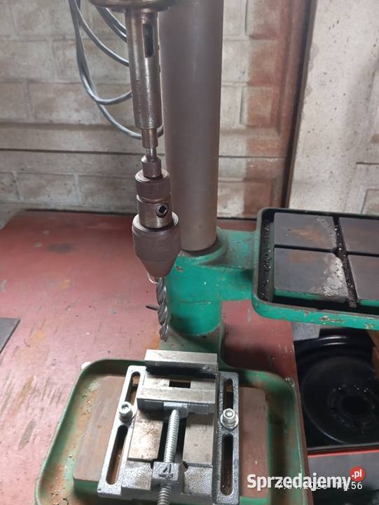 Wiertarka stołowa ze stołem i imadłem Kielce