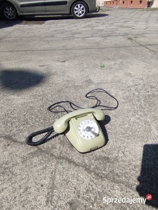 Telefon stacjonarny RWT CB662 z1972 roku