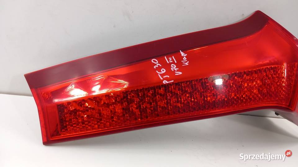 VOLVO V70 III KOMBI LAMPA TYŁ PRAWA W KLAPĘ wielkopolskie Zbierkowo sprzedam
