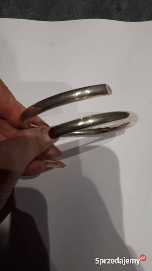 Bransoleta koło sztywne srebro