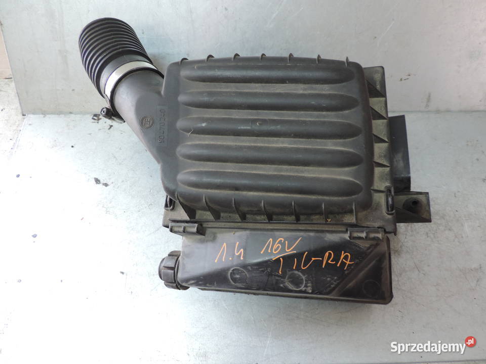 OBUDOWA FILTRA POWIETRZA OPEL TIGRA A 14 16V osobowe Nowy Sącz