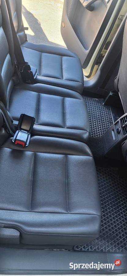 Volkswagen Touran 16 Tdi z 2012 r z Niemiec