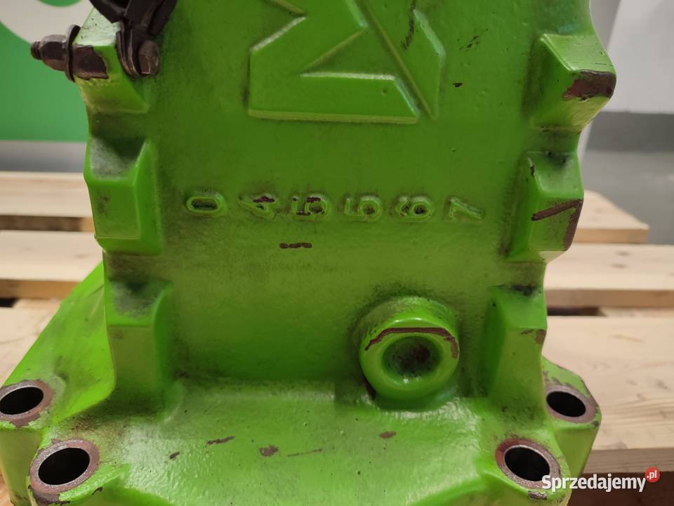 Obudowa osi napędowej 045567 MERLO P326