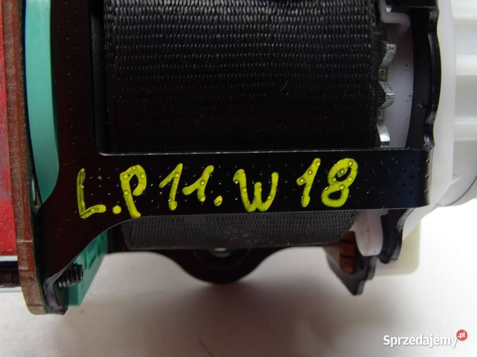 PAS BEZPIECZEŃSTWA LEWY PRZÓD PRZEDNI 8R1857705J