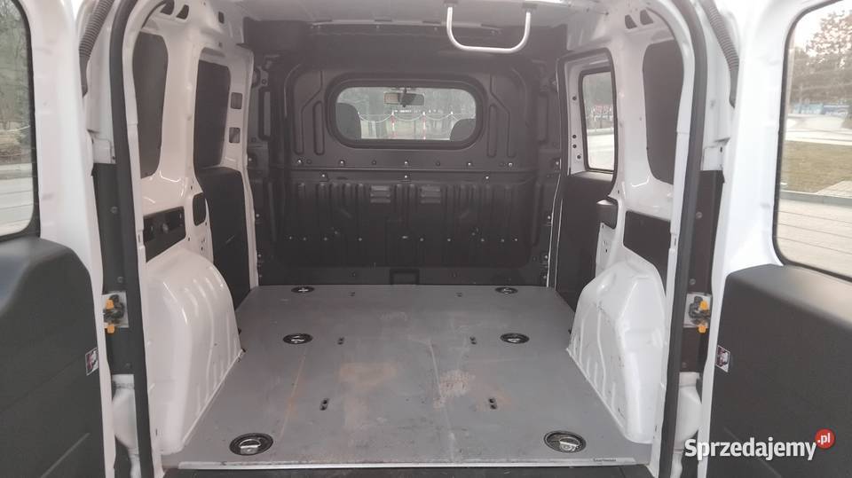 FIAT DOBLO 13 Multijet 95 2020r FVAT elektrochrom. lusterka boczne Iwonicz sprzedam