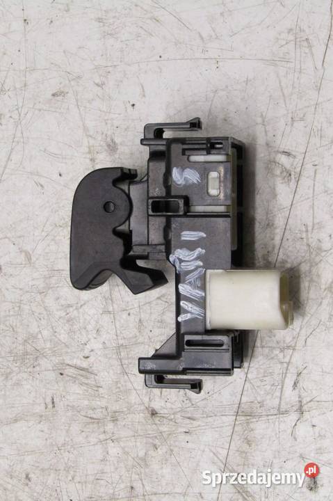 PRZYCISK PANEL SZYB TYŁ PRZÓD TOYOTA YARIS III osobowe lubelskie