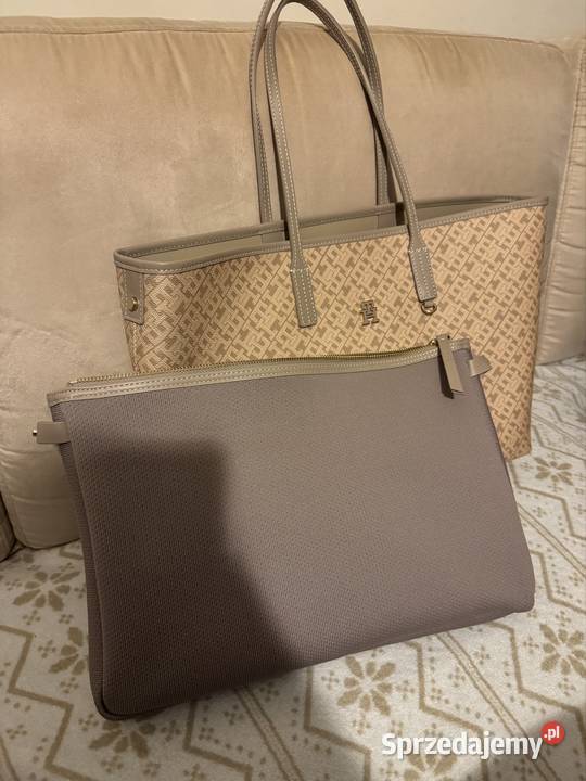 Szoperka Tommy Hilfiger Na ramię  dolnośląskie Wrocław