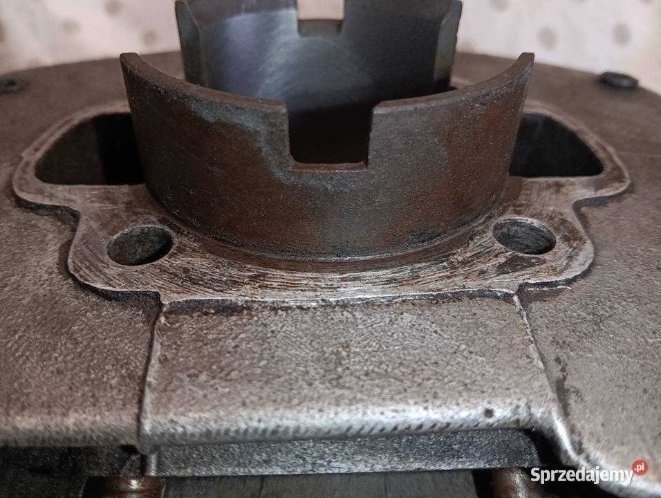 Cylinder WSK 175 szlifie R5 okna fazowane Cylindry, głowice, pierścienie pomorskie Rytel
