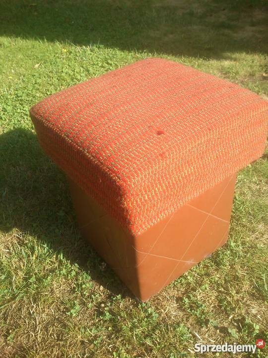 Stara pufa podnóżek PRL wielkopolskie Ostrów Wielkopolski