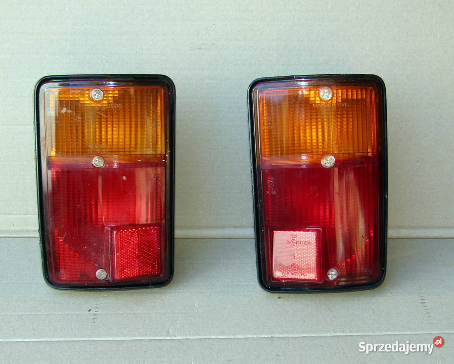 LAMPA TYLNA LEWA PRAWA FIAT FSM 126p 6620102