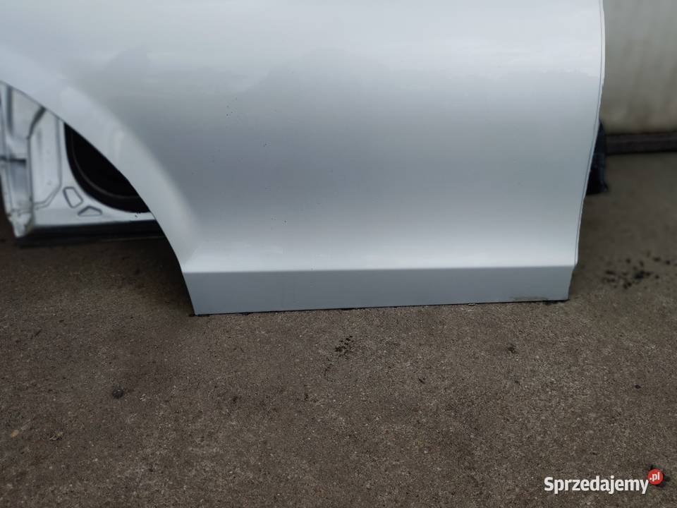 DRZWI PRAWY TYŁ MERCEDES W204 KOMBI LAKIER 775 Międzychód sprzedam