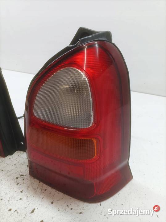 LAMPA TYŁ KOMPLET Suzuki Alto V 19982004