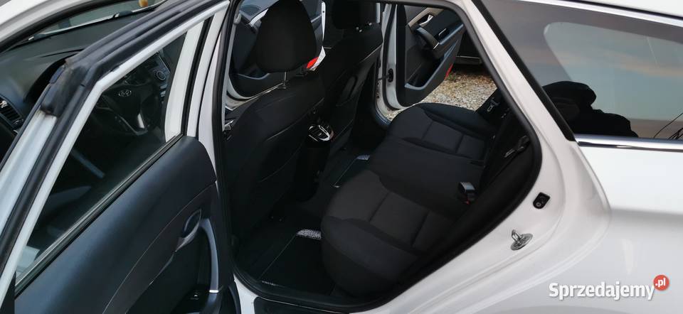 Hyundai i40 17 crdi 2012 światła do jazdy dziennej Otmuchów