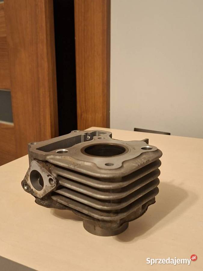 Oryginalny cylinder sym 50cc 4t Krężnica Jara