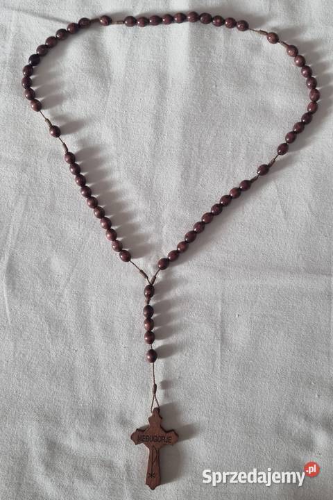 Różaniec z drewnianych koralikówpaciorków z Warszawa