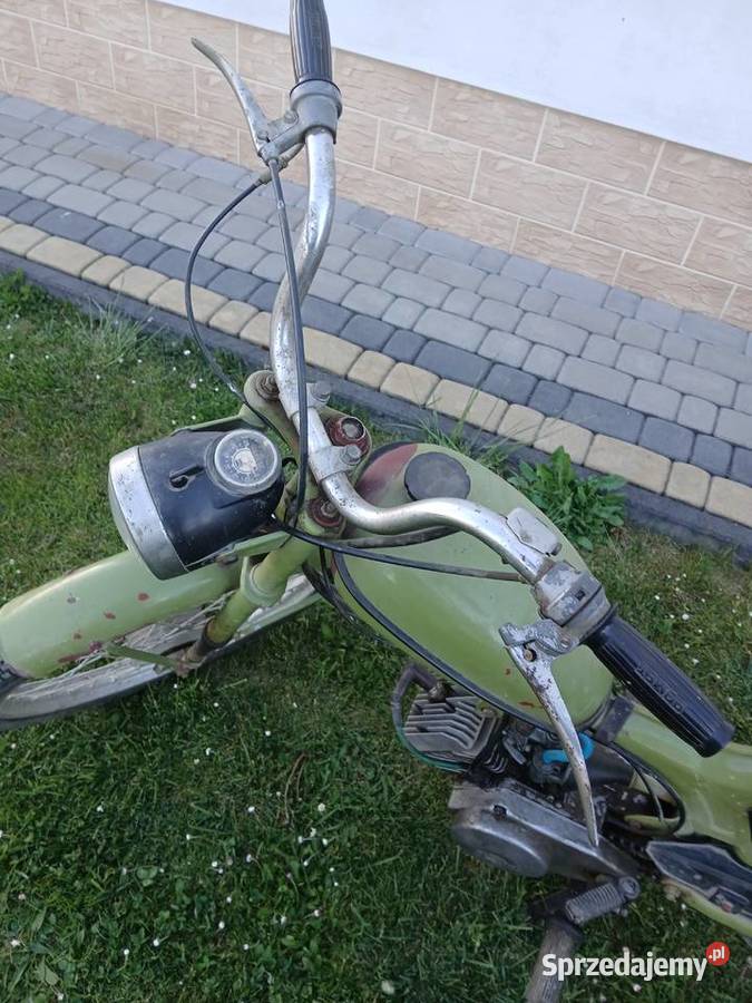 Komar romet motorower