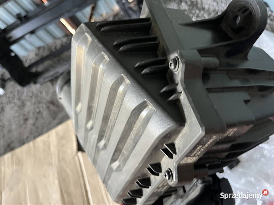 5Q0129601CC Obudowa górna filtra powietrza Vw
