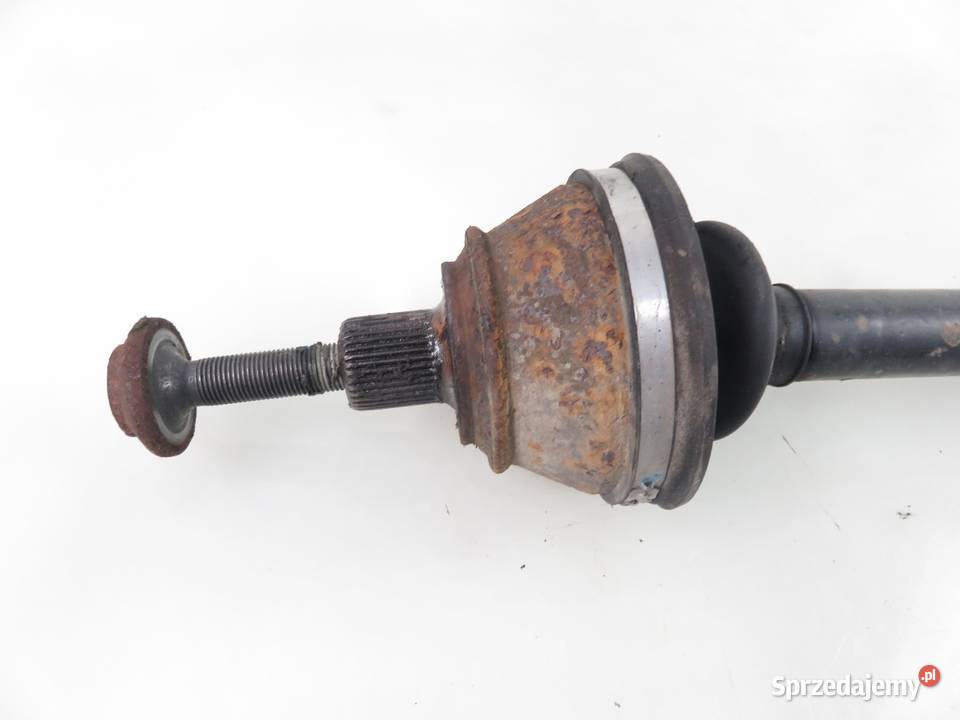 PÓŁOŚ PRAWA TYLNA AUDI A8 D3 40 TDI 4E0501203B