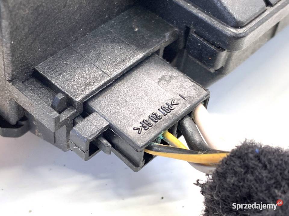 ZAMEK KLAPY TYŁ FIAT GRANDE PUNTO Hatchback