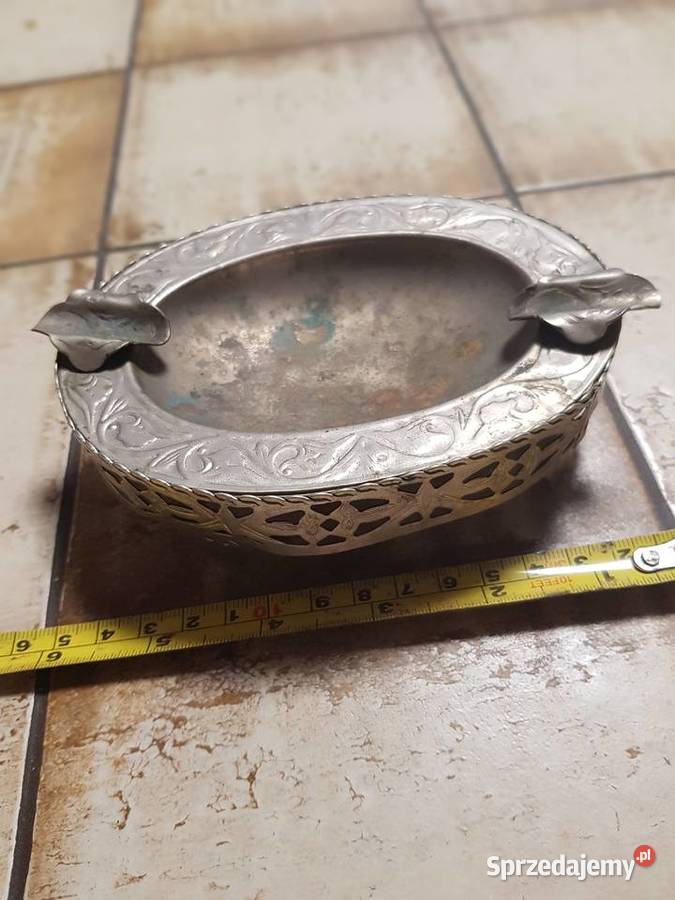 Z kolekcjiEpoka PRLNietyzinkowa popielniczka Dekoracje i ozdoby lubuskie Gorzów Wielkopolski