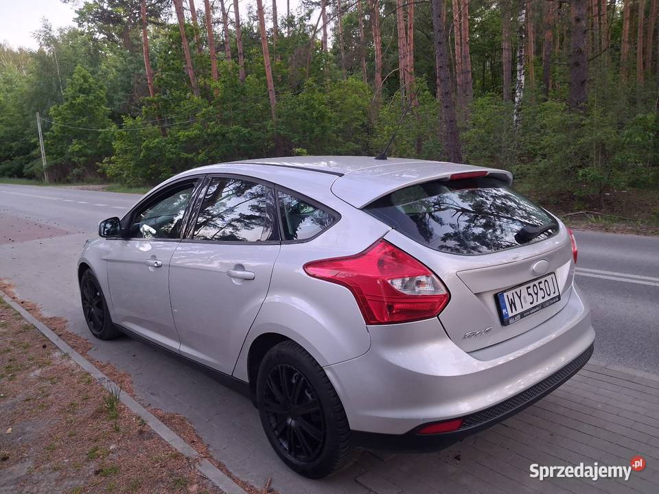 Sprzedam Forda Focusa 16 Ford Focus super stan Piaseczno