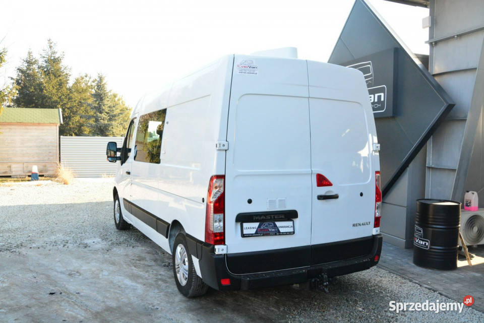 Renault Master średniak 7 osobowy brygadówka manualna Warszawa sprzedam