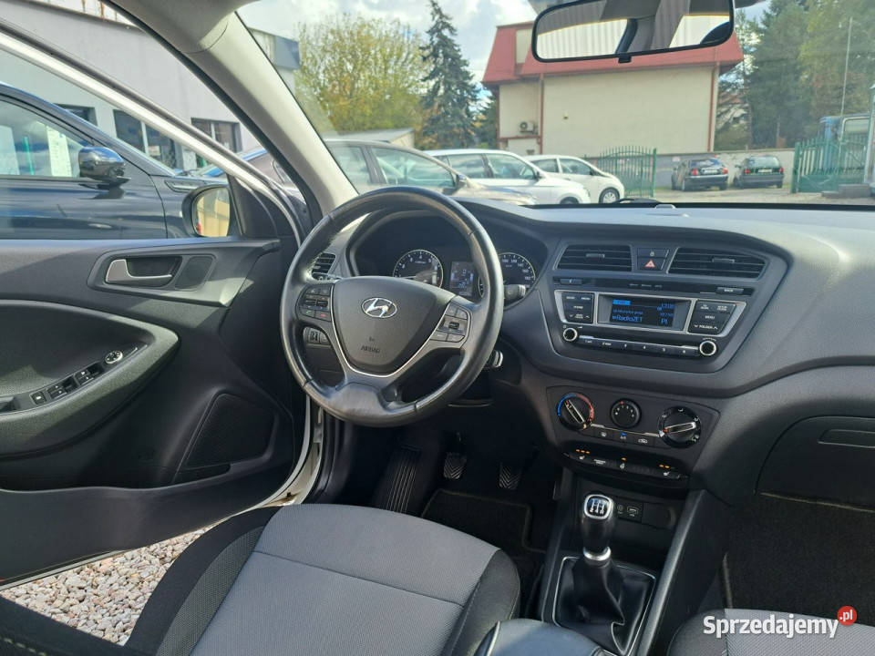 Hyundai i20 1718 SALON 100 bezwypadkowy Tempomat