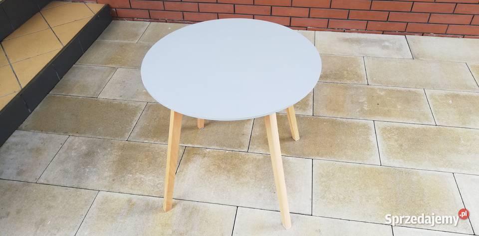 Stolik okrągły szary drewniane nogi ława stół