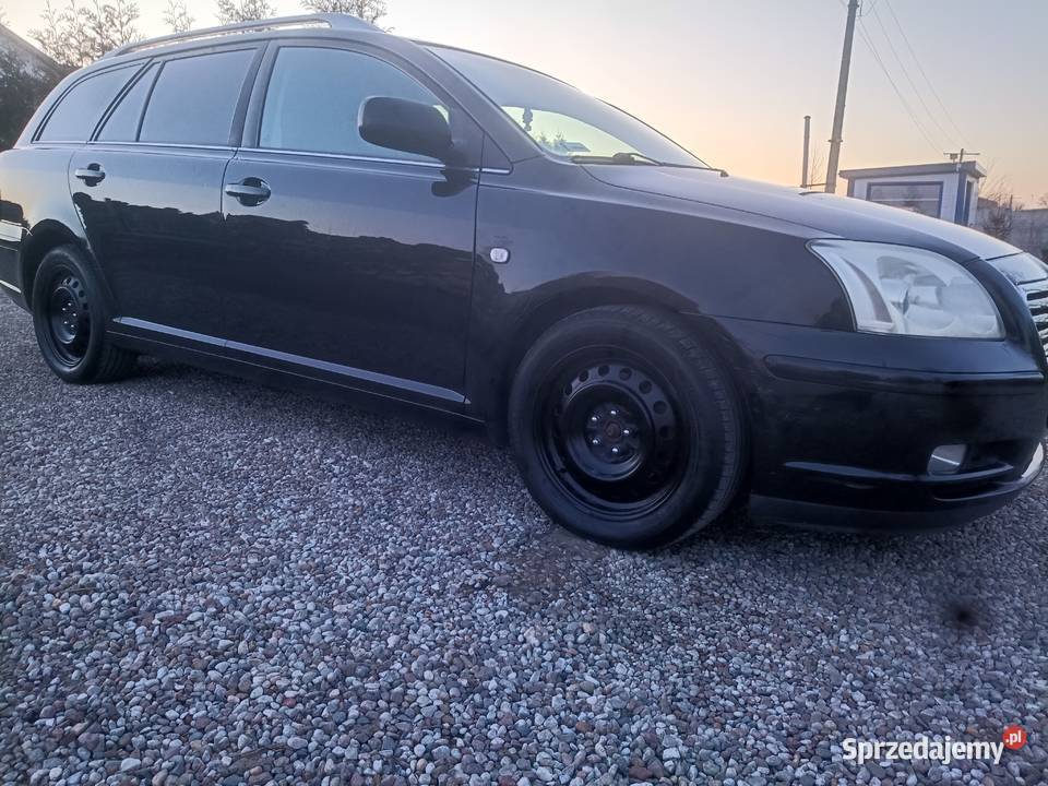 Toyota Avensis T25 20 Benzyna Combi 2003