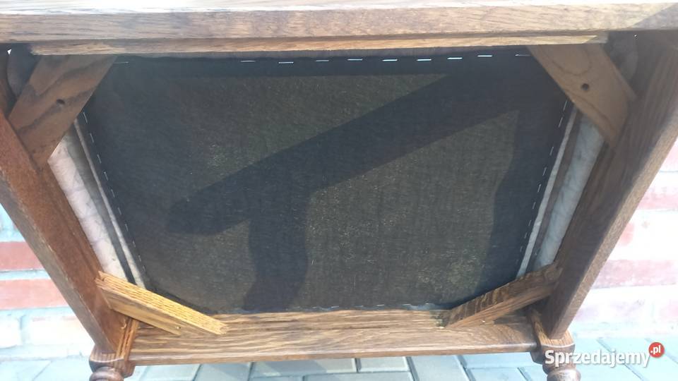 Fotel dębowy rustykalny z welurową tapicerką 732 Gawroniec