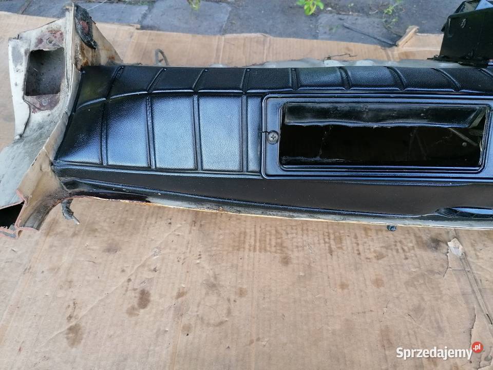 Przód kokpit konsola panel licznik kapliczka Strzelce Opolskie