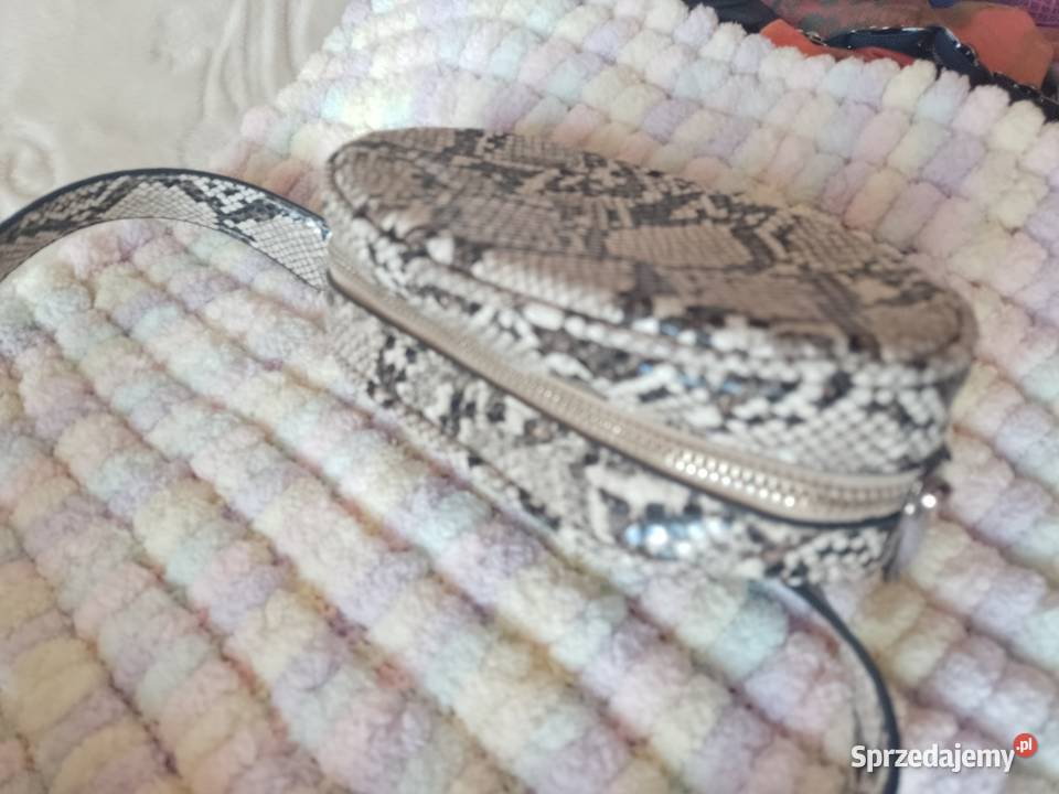 Biodrowa saszetka torebka nerka z Madrytu