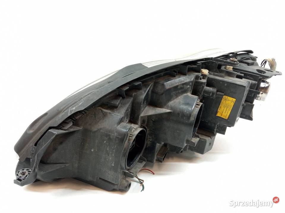 LAMPA PRZÓD PRAWA XENON EUROPA MercedesBenz