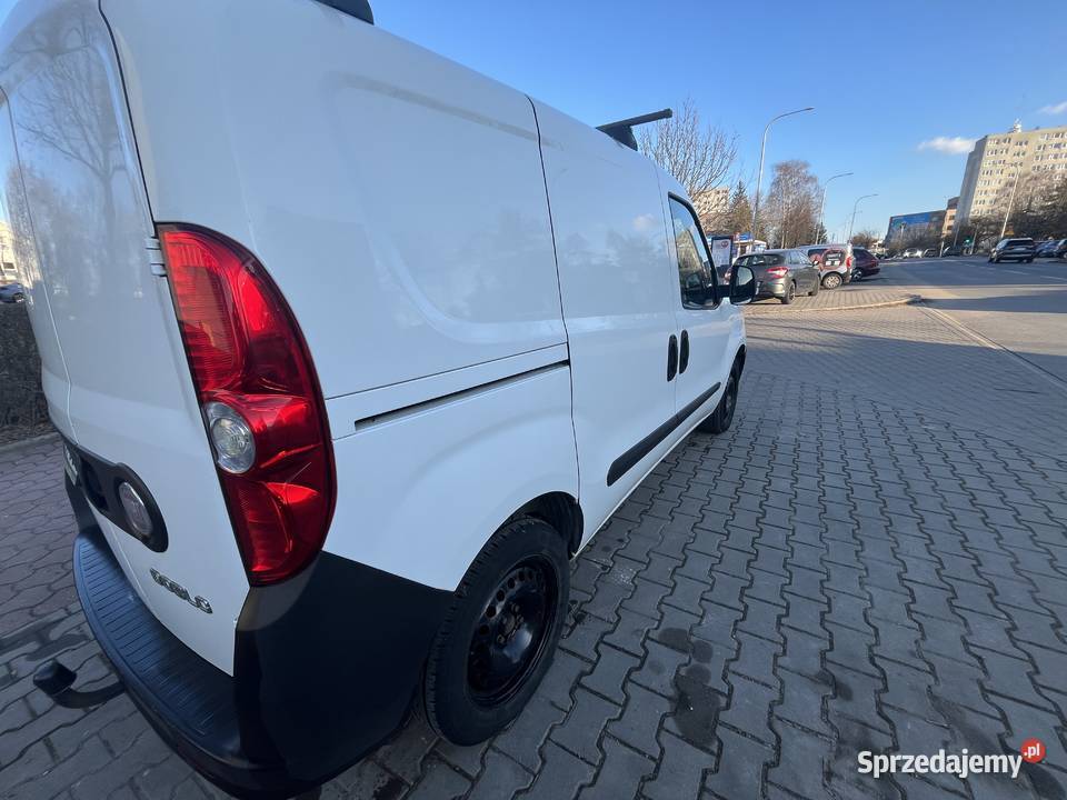 Fiat Doblo II 13 90 niski przebieg Radomsko