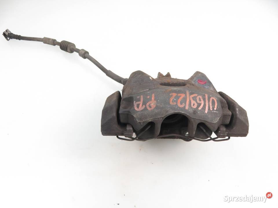 ZACISK PRAWY PRZÓD PEUGEOT 3008 20 HDi Hybrid4 sprzedam