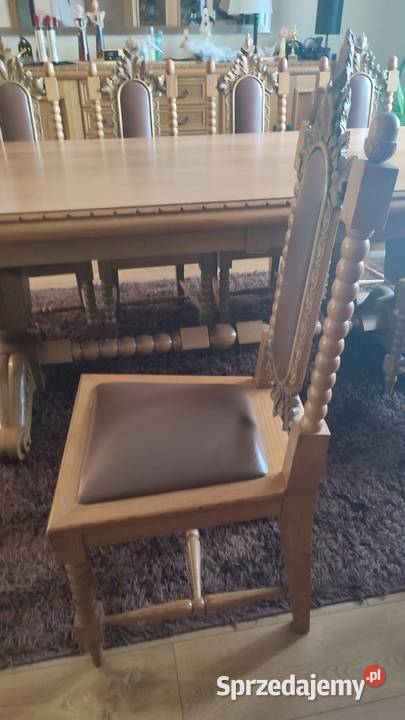 Drewniany stół z krzesłami w stylu rustykalnym z opolskie sprzedam