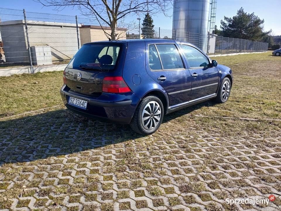 Sprzedam Volkswagen Golf IV podgrzewane fotele Golf Samochody osobowe Gliwice