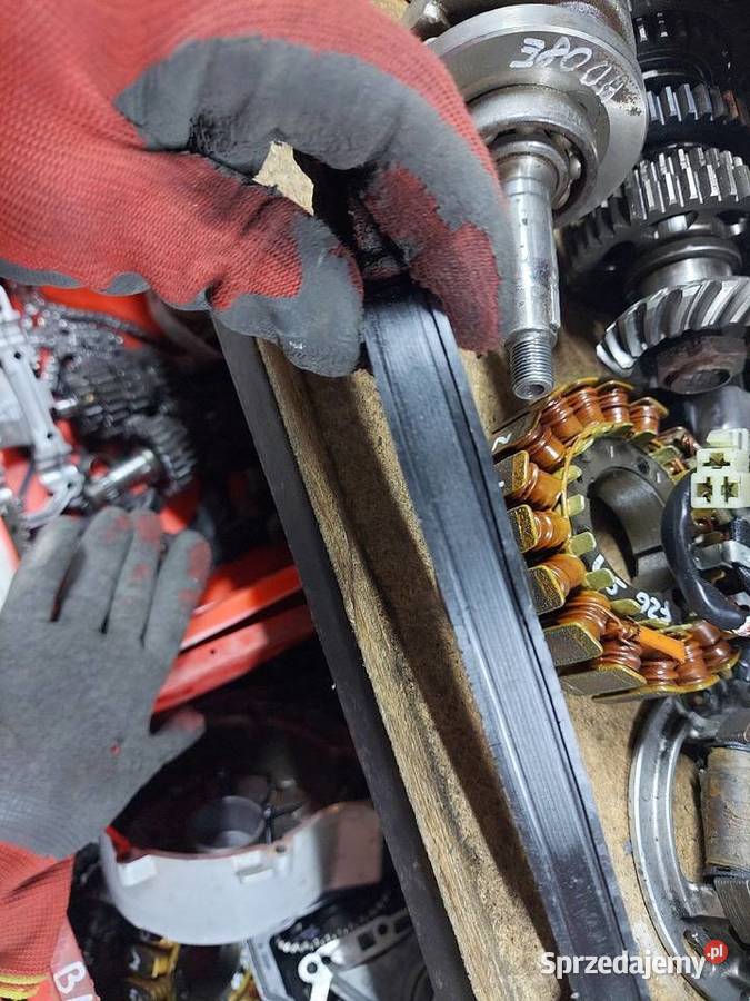 Suzuki DR 800 ślizg prowadnica łańcucha rozrządu Jelenia Góra