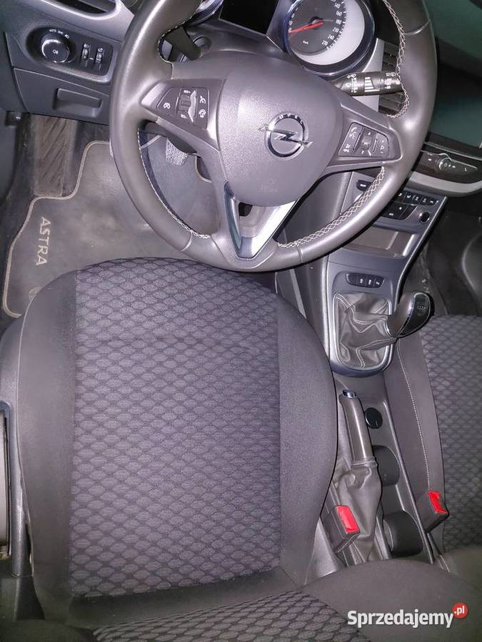 Astra K 16 CDTI z małym przebiegiem hatchback centralny zamek Nowe Miasto Lubawskie sprzedam